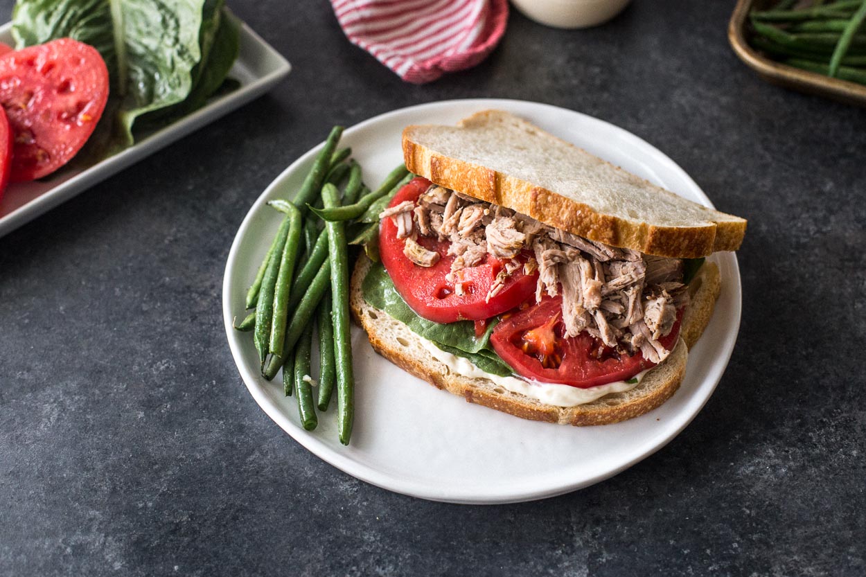 [Leftover] Carnitas, Lettuce, and Tomato Sandwich | Cook Smarts