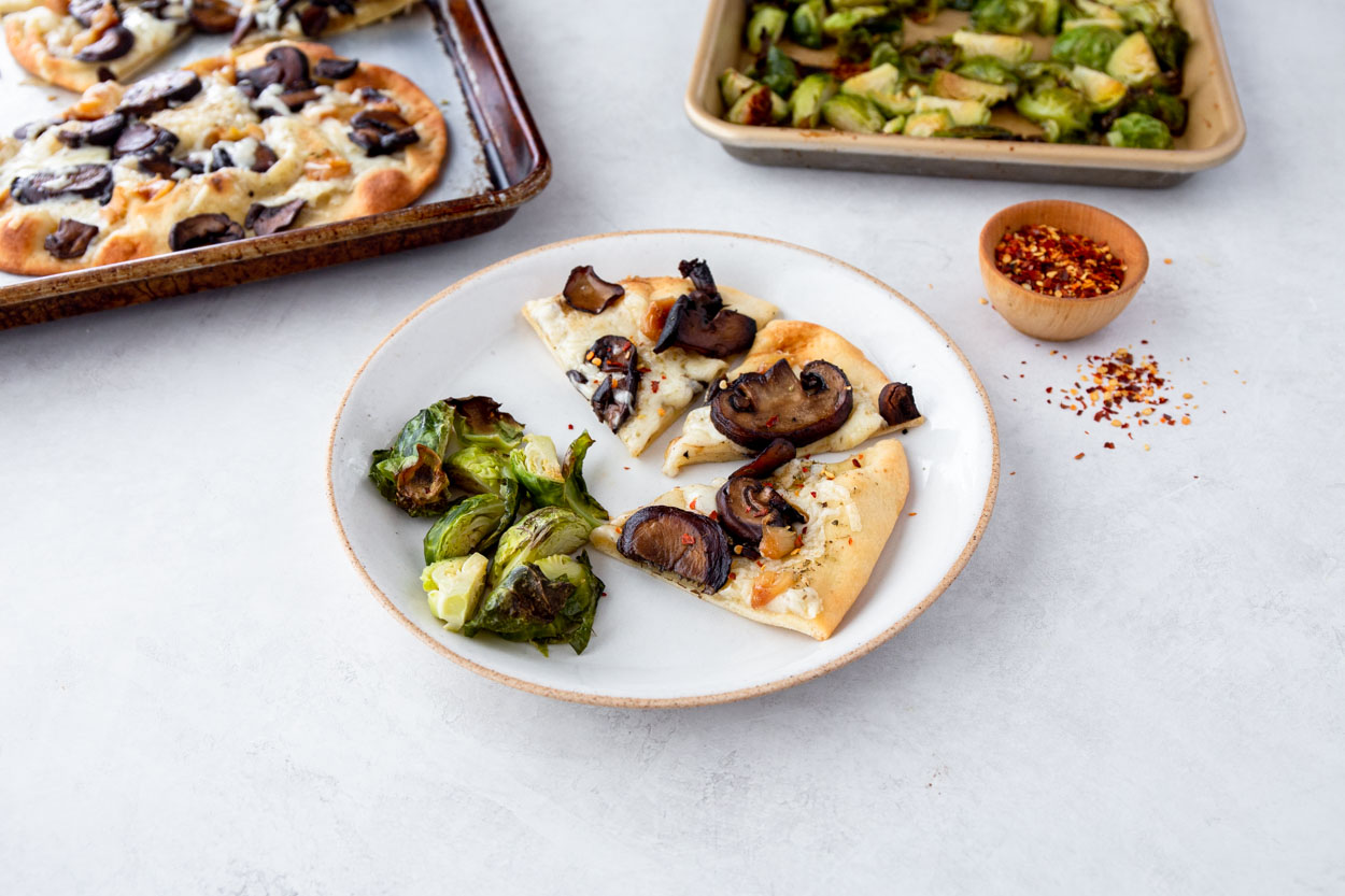 Mushroom and Roasted Garlic Flatbread with Fontina Cook Smarts