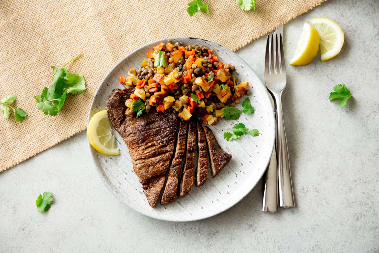 Moroccan-Spiced Skirt Steak | Cook Smarts