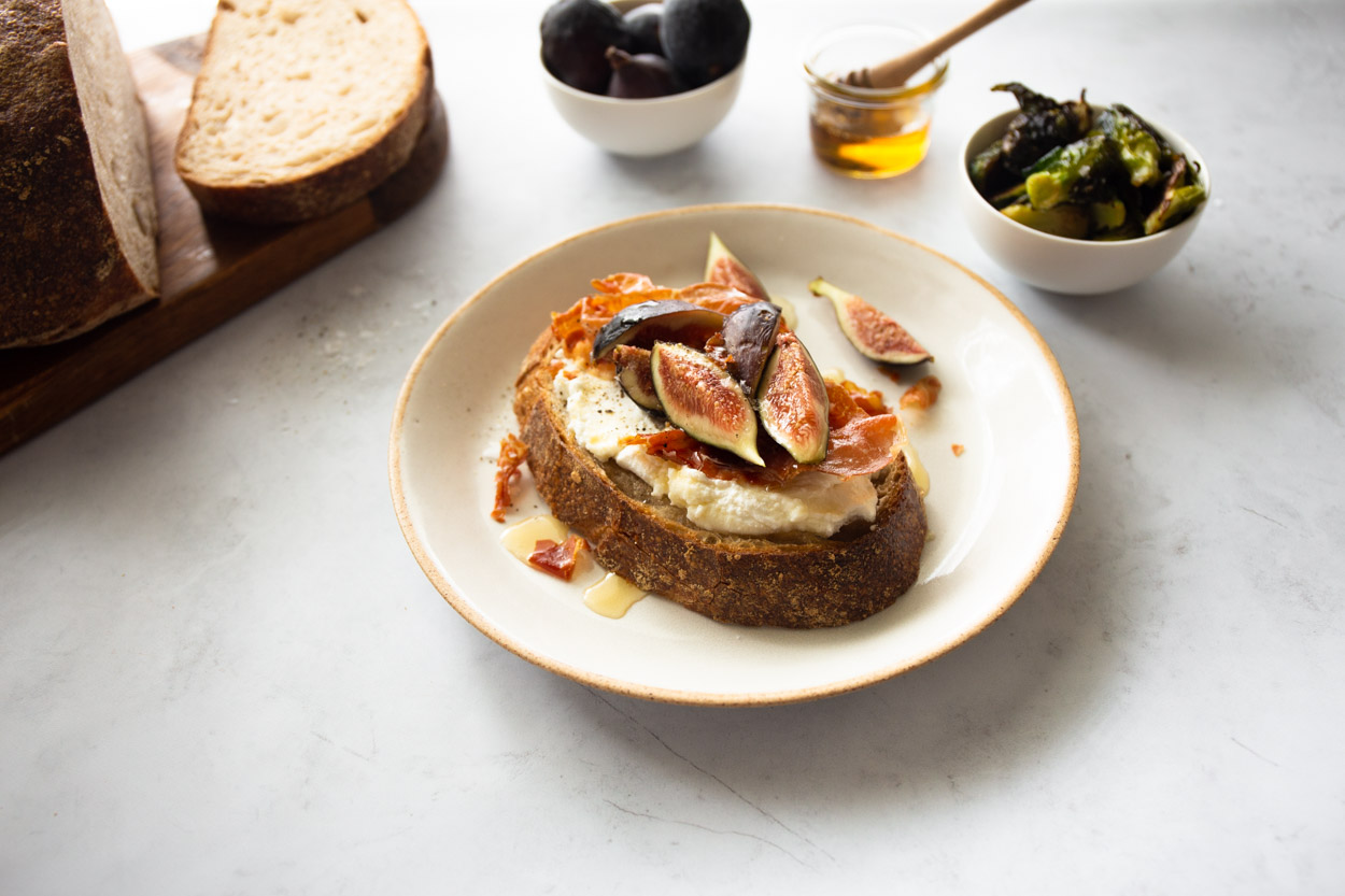 Ricotta Toast with Prosciutto and Figs | Cook Smarts