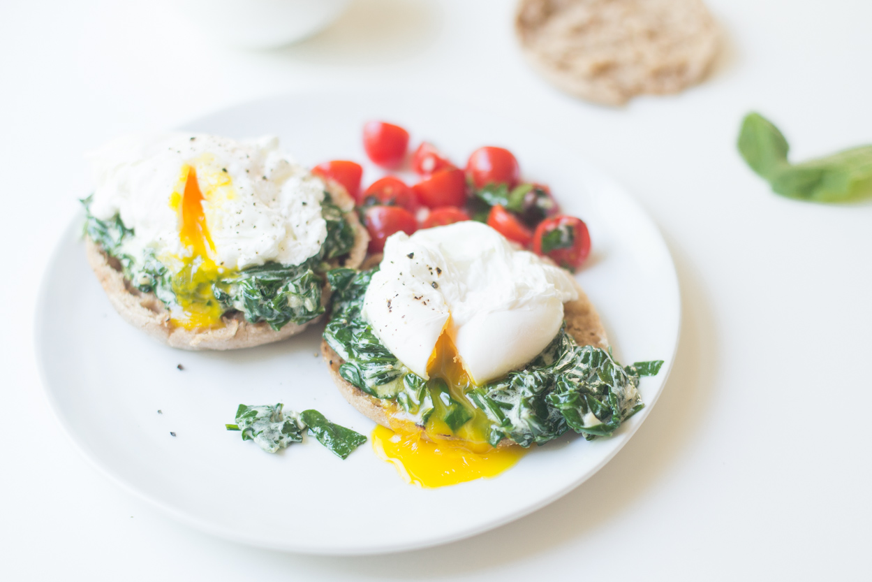 Poached Eggs with Creamy Spinach Cook Smarts